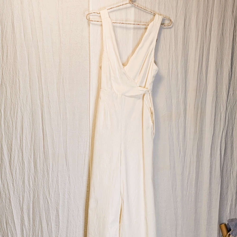 Chino By Anthropologie White Belted Scalloped Jumpsuit Size 0 Fully Lined NWT